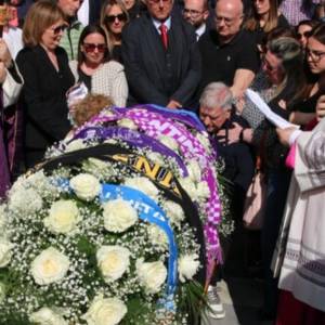 e16a42a8-2902-4391-a63d-1717eba8d38c