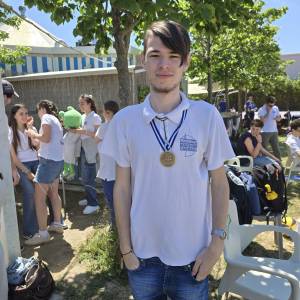 foto Barcellone con medaglia oro Balkan
